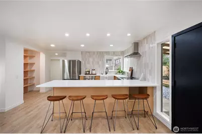 1406 Shattuck Avenue S, Renton, WA 98055 - Photo 5