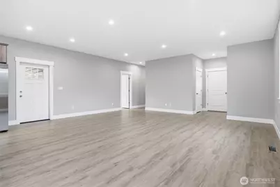 6473 Watson Loop, Maple Falls, WA 98266 - Photo 3