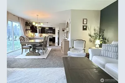 10705 36th Street E, Edgewood, WA 98372 - Photo 7