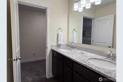 10705 36th Street E, Edgewood, WA 98372 - Photo 27
