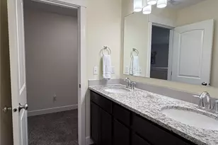 10705 36th St E, Edgewood, WA 98372 - Photo 27