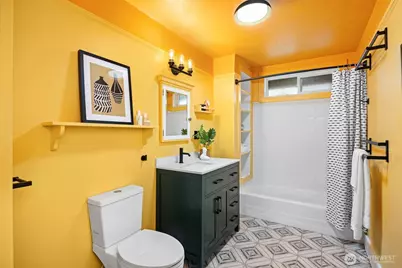 7813 46th Avenue S, Seattle, WA 98118 - Photo 11