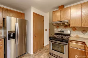 3223 S 372nd St, Auburn, WA 98001 - Photo 15