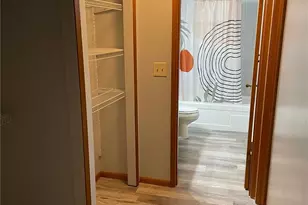 800 NW 62nd St, Seattle, WA 98107 - Photo 5