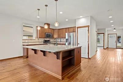 3008 SW Fairway Point Drive, Oak Harbor, WA 98277 - Photo 13