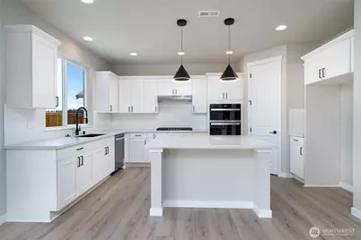 2435 SW Ridgeway Drive, Oak Harbor, WA 98277 - Photo 5