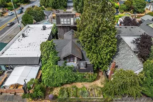 652 NW 85th St, Seattle, WA 98117 - Photo 3