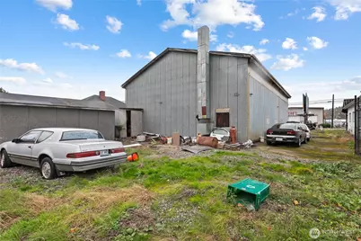 2401 Old Hwy 99 S Road, Mount Vernon, WA 98273 - Photo 11