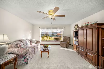 1310 Castlerock Avenue #9, Wenatchee, WA 98801 - Photo 5