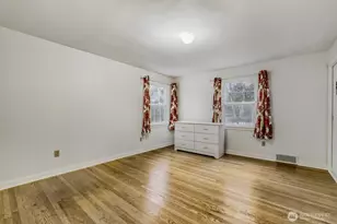 3246 W Viewmont Wy W, Seattle, WA 98199 - Photo 15