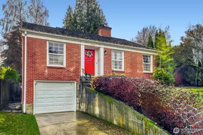 3246 W Viewmont Way W, Seattle, WA 98199 - Photo 3