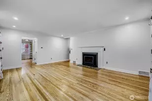 3246 W Viewmont Wy W, Seattle, WA 98199 - Photo 7