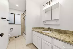 1307 251st Ave SE, Sammamish, WA 98075 - Photo 15