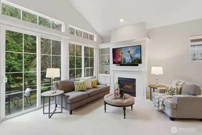 120 Newport Way NW #9, Issaquah, WA 98027 - Photo 7