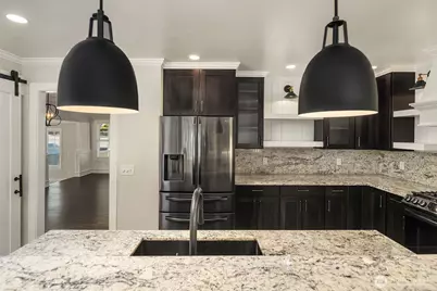 2808 Kennewick Place NE, Renton, WA 98056 - Photo 19