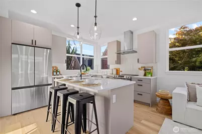 1704 B N 47th Street, Seattle, WA 98103 - Photo 9