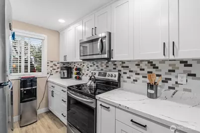 931 4th Avenue N #102, Kent, WA 98032 - Photo 9