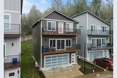 138 Blackfish Court, Bremerton, WA 98310 - Photo 3