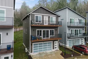 138 Blackfish Ct, Bremerton, WA 98310 - Photo 3