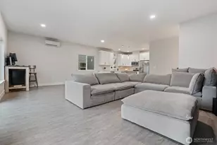 138 Blackfish Ct, Bremerton, WA 98310 - Photo 7