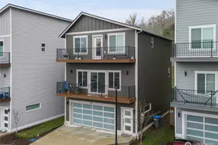 138 Blackfish Ct, Bremerton, WA 98310 - Photo 3