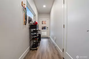 138 Blackfish Ct, Bremerton, WA 98310 - Photo 5