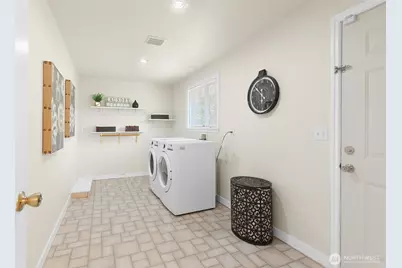 4565 43rd Street NE, Tacoma, WA 98422 - Photo 23