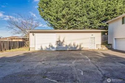 4565 43rd Street NE, Tacoma, WA 98422 - Photo 39