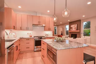 10202 44th Ave SW, Seattle, WA 98146 - Photo 13
