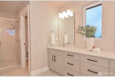 10202 44th Avenue SW, Seattle, WA 98146 - Photo 21