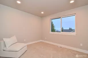 10202 44th Ave SW, Seattle, WA 98146 - Photo 27