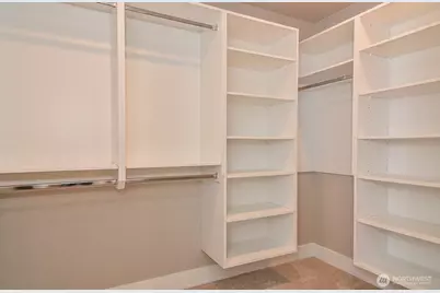 10202 44th Avenue SW, Seattle, WA 98146 - Photo 25