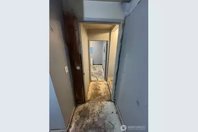 8915 10th Avenue S, Seattle, WA 98108 - Photo 11