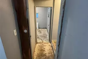 8915 10th Ave S, Seattle, WA 98108 - Photo 11