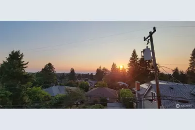 11211 Greenwood Avenue N #C, Seattle, WA 98133 - Photo 19