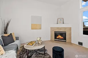 11211 Greenwood Ave N, Seattle, WA 98133 - Photo 5