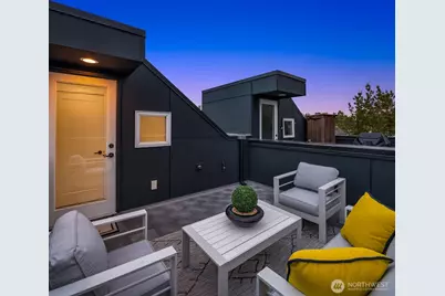 9553 Ashworth Avenue N #B, Seattle, WA 98103 - Photo 19