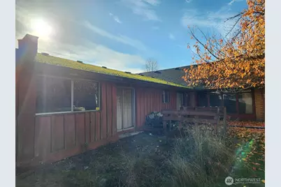 3303 Galvin Road, Centralia, WA 98531 - Photo 3