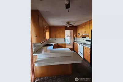 3303 Galvin Road, Centralia, WA 98531 - Photo 11