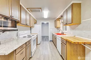 10915 Davisson Rd SW, Lakewood, WA 98499 - Photo 13