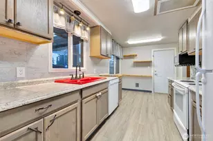 10915 Davisson Rd SW, Lakewood, WA 98499 - Photo 11