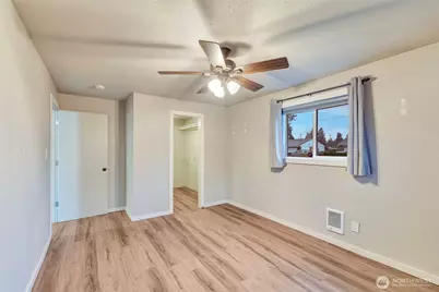 10915 Davisson Road SW, Lakewood, WA 98499 - Photo 17
