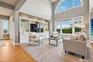 217 9th Ave S, Edmonds, WA 98020 - Photo 3