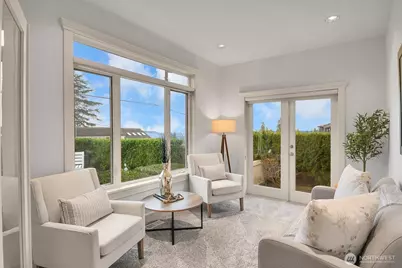 217 9th Avenue S, Edmonds, WA 98020 - Photo 9