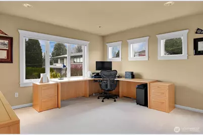 217 9th Avenue S, Edmonds, WA 98020 - Photo 31