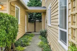 217 9th Ave S, Edmonds, WA 98020 - Photo 37