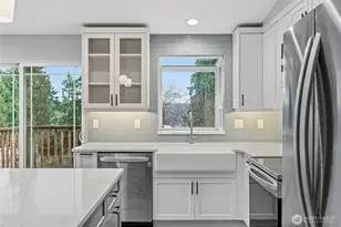 5824 Olive Ave NE, Bremerton, WA 98311 - Photo 9