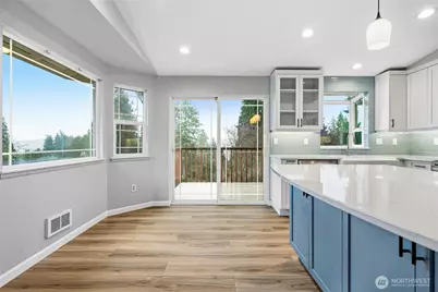 5824 Olive Avenue NE, Bremerton, WA 98311 - Photo 13