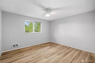 5824 Olive Ave NE, Bremerton, WA 98311 - Photo 19