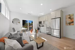 7322 11th Ave NE, Seattle, WA 98115 - Photo 3